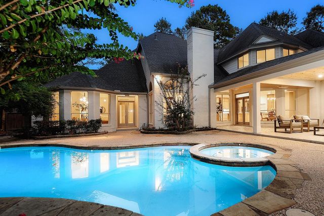 6 Misty Point, The Woodlands, TX 77380
