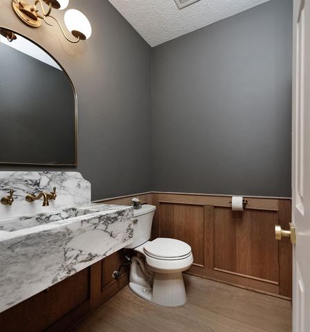 6 Misty Point, The Woodlands, TX 77380