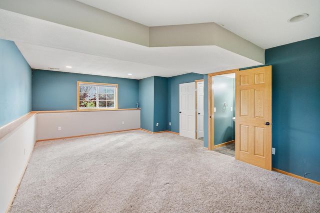 316 Wagner Way, Elko New Market, MN 55054