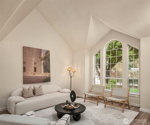 11203 SE 237th Place, Kent, WA 98031