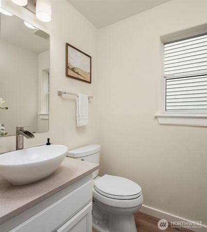 11203 SE 237th Place, Kent, WA 98031