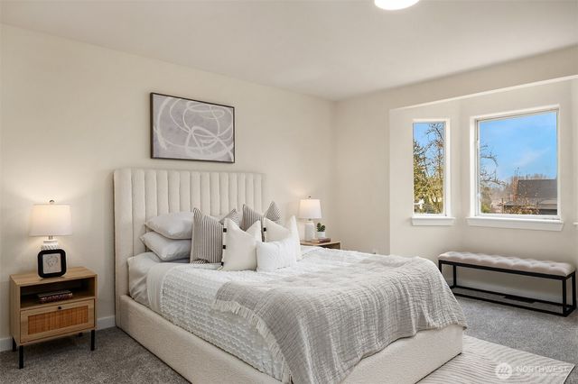 11203 SE 237th Place, Kent, WA 98031