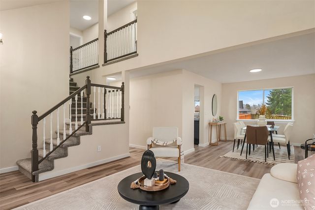 11203 SE 237th Place, Kent, WA 98031