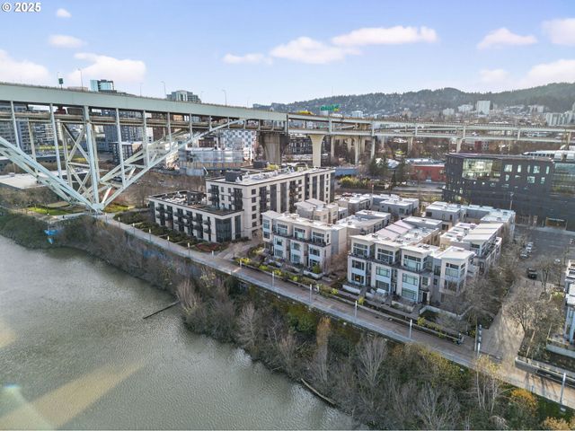 2018 Nw 16TH Ave, Portland, OR 97209