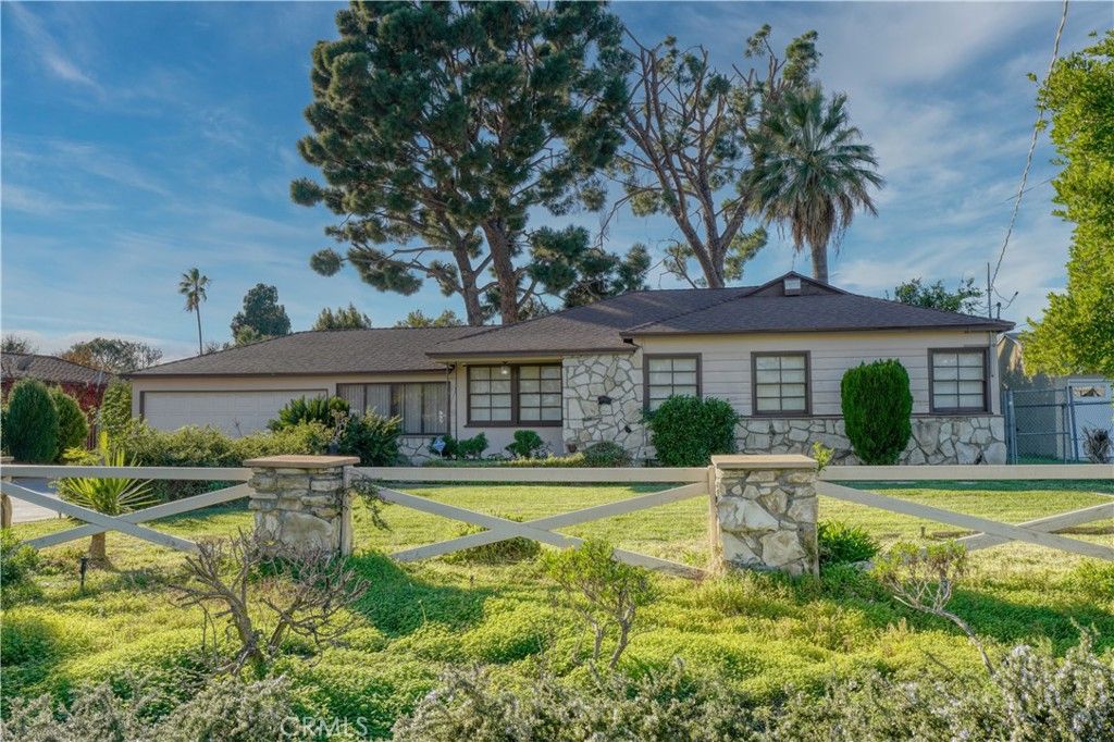 9529 Lemona, North Hills, CA 91343