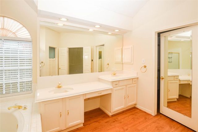 1210 Spinnaker Way, Sugar Land, TX 77498