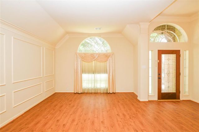 1210 Spinnaker Way, Sugar Land, TX 77498