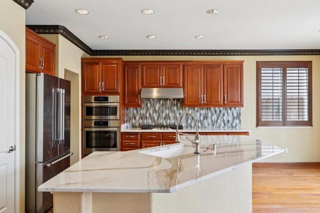 39 Escher Circle, Oakley, CA 94561