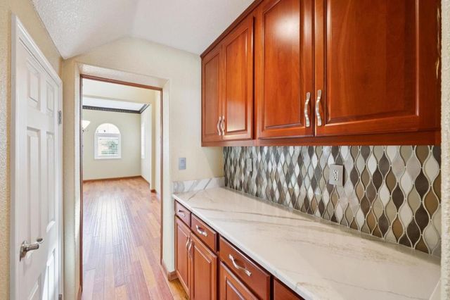 39 Escher Circle, Oakley, CA 94561