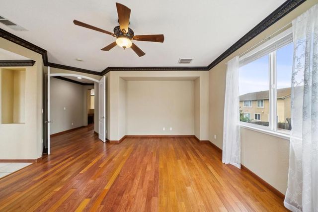 39 Escher Circle, Oakley, CA 94561