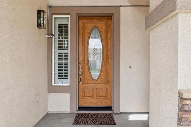 39 Escher Circle, Oakley, CA 94561