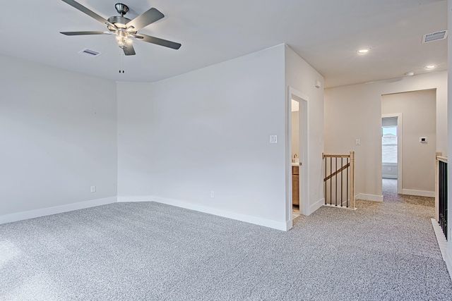 181 Peninsula Point Drive, Montgomery, TX 77356