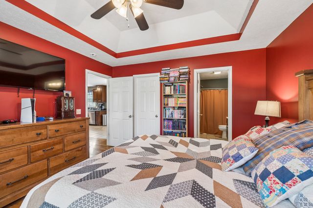 420 Douglas Ln, Lafayette, TN 37083