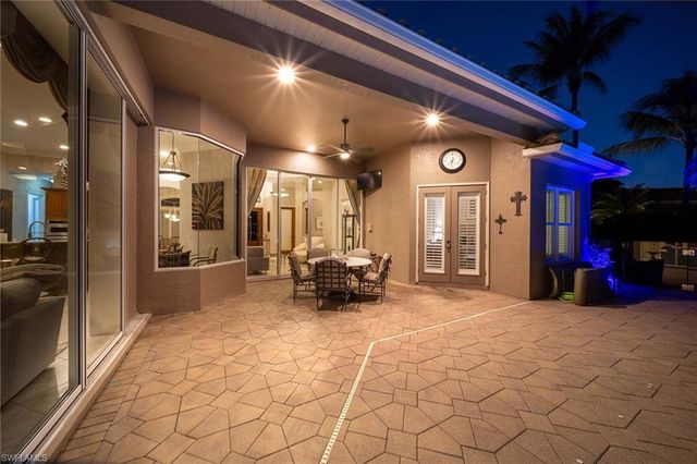 8752 Muirfield DR, Naples, FL 34109