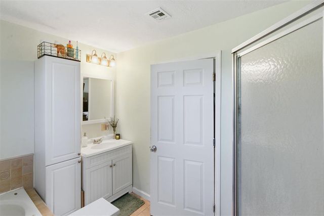 1032 Birdnest Road, Lake Charles, LA 70611