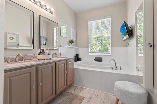 7240 102ND LANE, Seminole, FL 33772