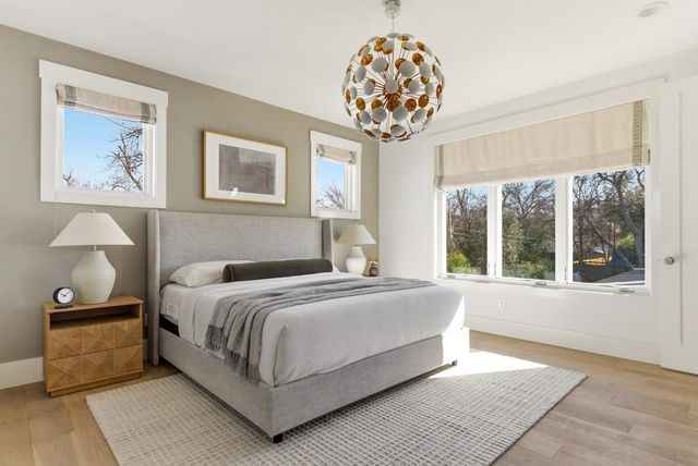 5907 Woodview Ave, Austin, TX 78757