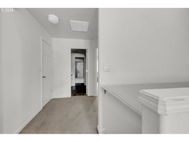 3886 AERIAL Way, Eugene, OR 97402