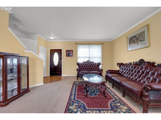 3886 AERIAL Way, Eugene, OR 97402