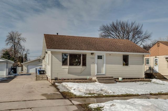 1333 15th Street S, Fargo, ND 58103