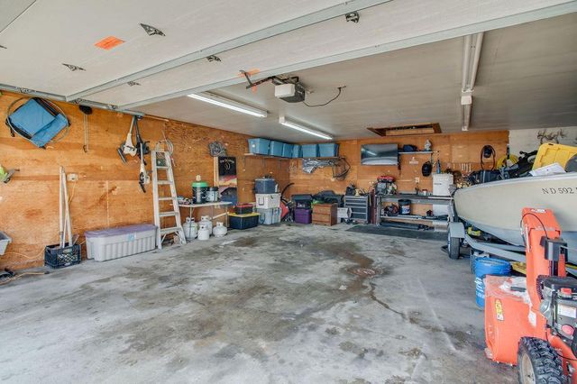 1333 15th Street S, Fargo, ND 58103