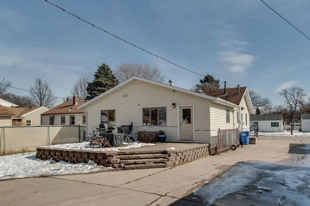 1333 15th Street S, Fargo, ND 58103