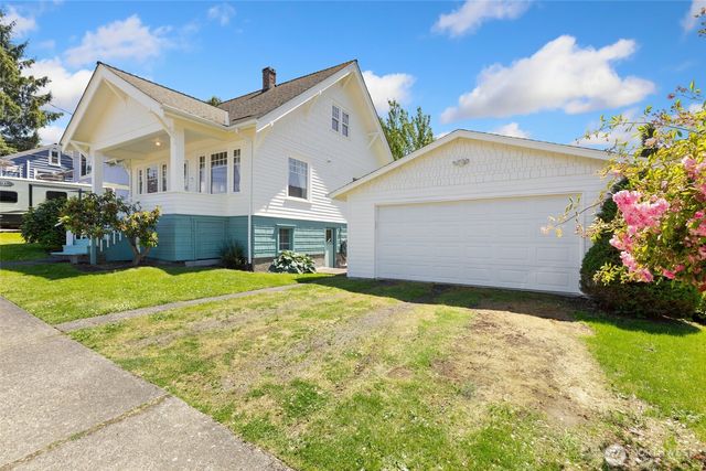 2013 SW Dakota Street, Seattle, WA 98106