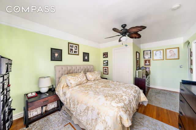 4720 42nd St Apt 1H, New York City, NY 11104