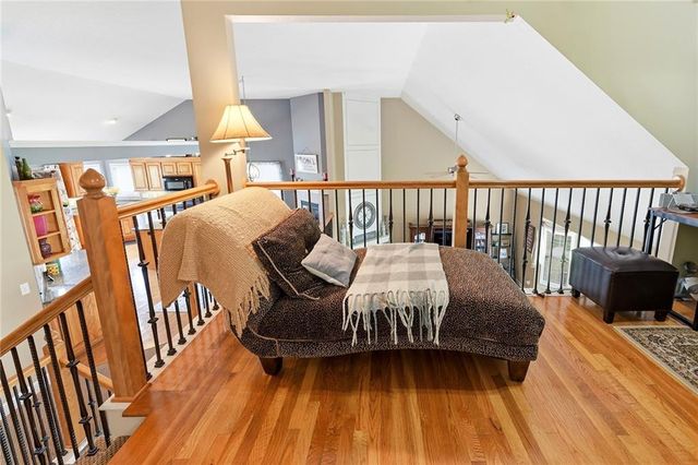 2500 SW Kristin Drive, Lee's Summit, MO 64082