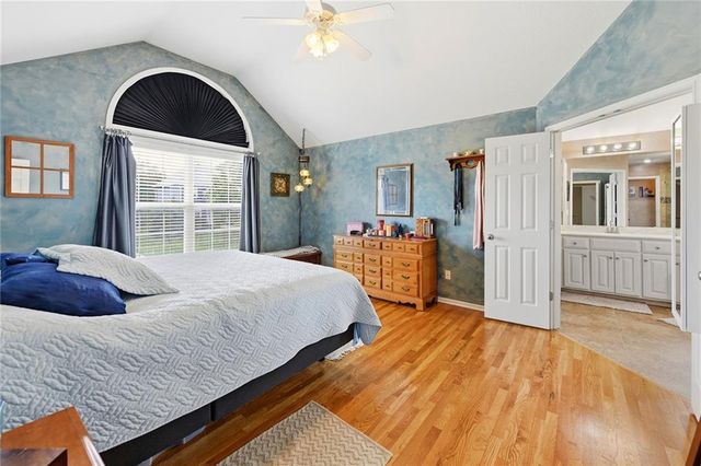 2500 SW Kristin Drive, Lee's Summit, MO 64082