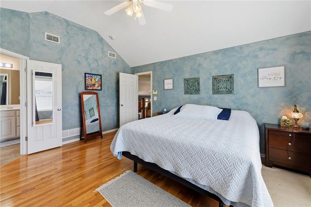 2500 SW Kristin Drive, Lee's Summit, MO 64082