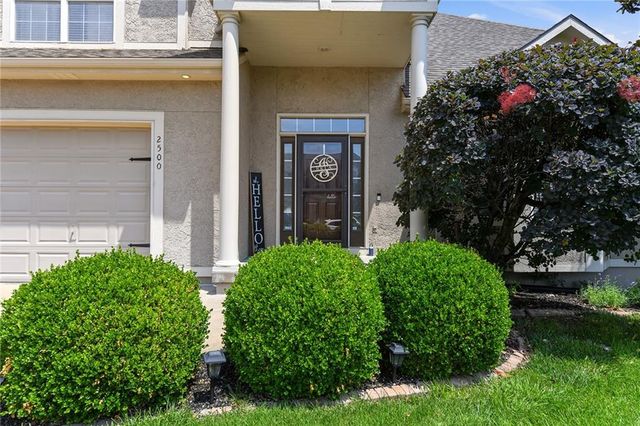 2500 SW Kristin Drive, Lee's Summit, MO 64082