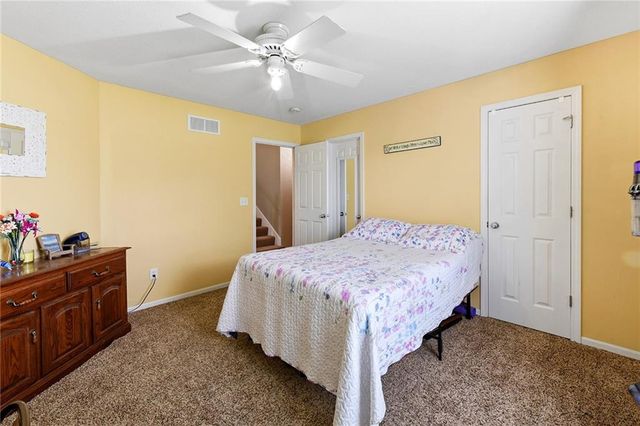 2500 SW Kristin Drive, Lee's Summit, MO 64082