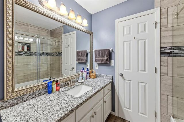 2500 SW Kristin Drive, Lee's Summit, MO 64082