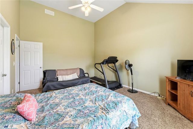 2500 SW Kristin Drive, Lee's Summit, MO 64082