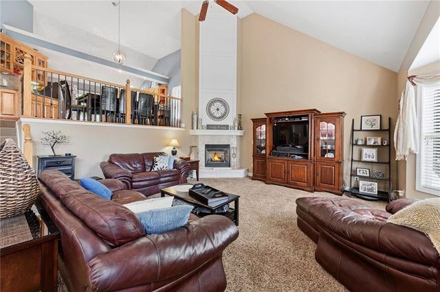2500 SW Kristin Drive, Lee's Summit, MO 64082