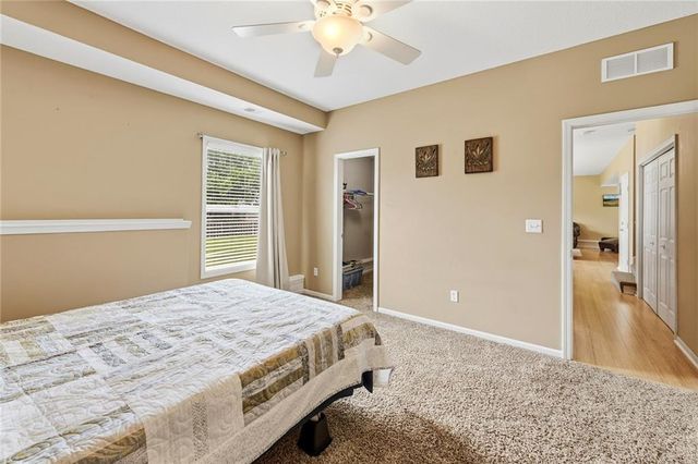 2500 SW Kristin Drive, Lee's Summit, MO 64082