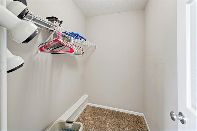 2500 SW Kristin Drive, Lee's Summit, MO 64082