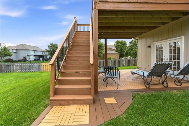 2500 SW Kristin Drive, Lee's Summit, MO 64082