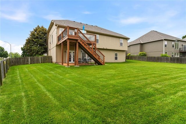 2500 SW Kristin Drive, Lee's Summit, MO 64082