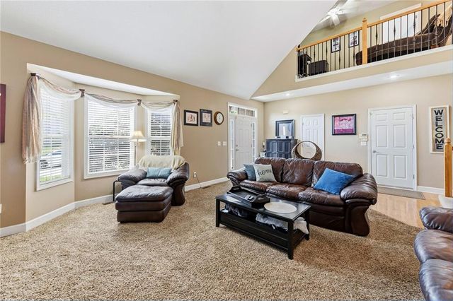2500 SW Kristin Drive, Lee's Summit, MO 64082
