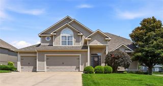 2500 SW Kristin Drive, Lee's Summit, MO 64082