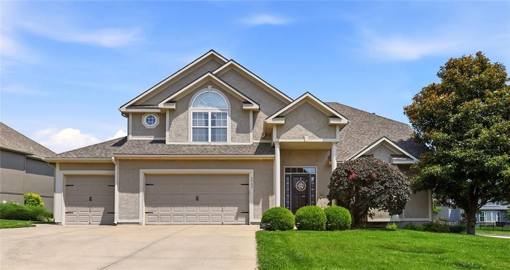 2500 SW Kristin Drive, Lee's Summit, MO 64082