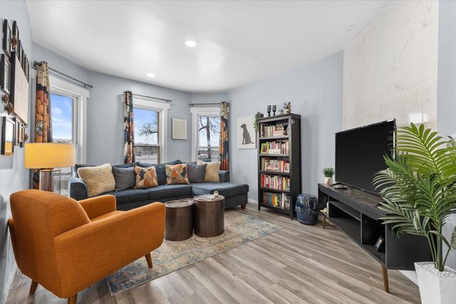 5537 24th AVENUE, Kenosha, WI 53140