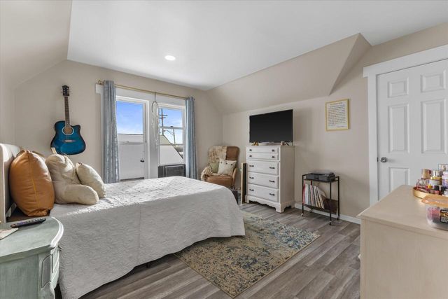 5537 24th AVENUE, Kenosha, WI 53140