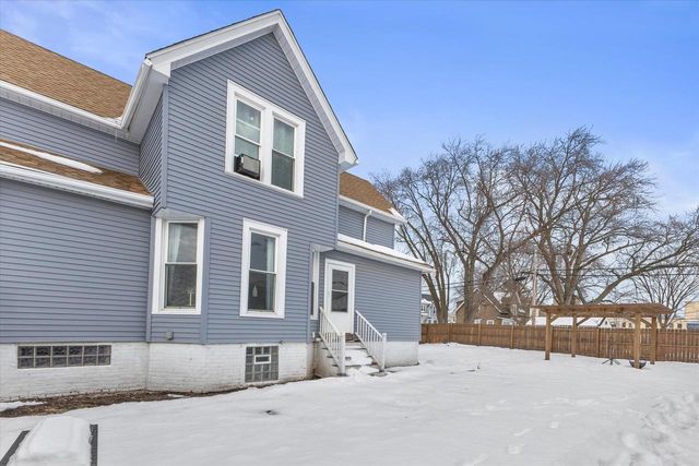 5537 24th AVENUE, Kenosha, WI 53140