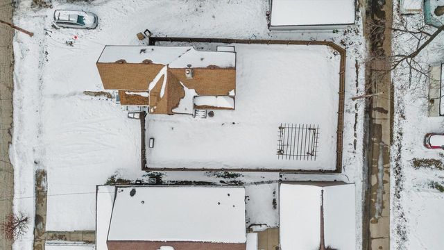 5537 24th AVENUE, Kenosha, WI 53140