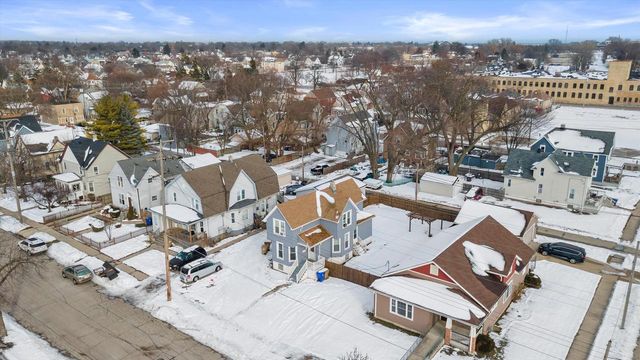 5537 24th AVENUE, Kenosha, WI 53140