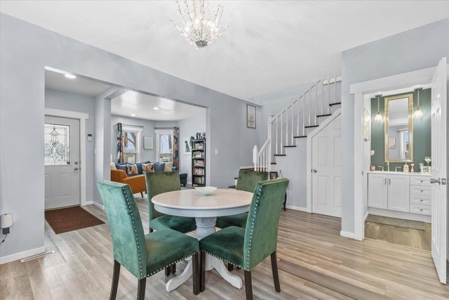 5537 24th AVENUE, Kenosha, WI 53140