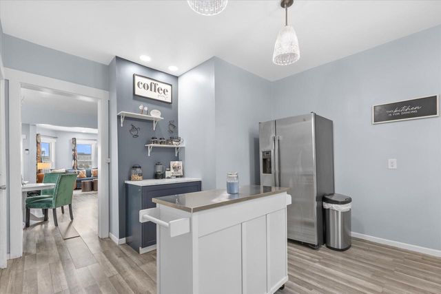 5537 24th AVENUE, Kenosha, WI 53140